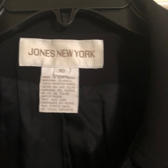 Jones New York Suit - Picture 6 of 6
